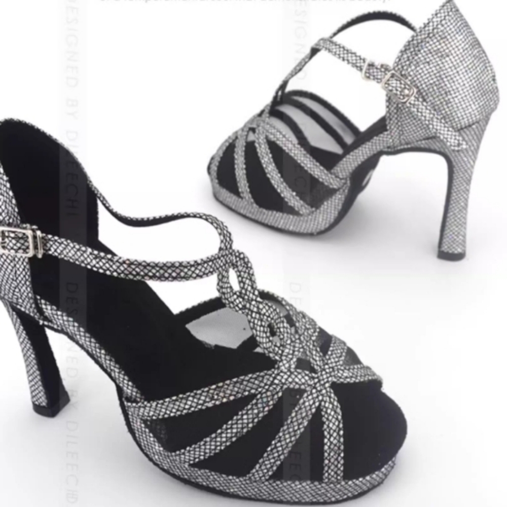 women shoes Heels
